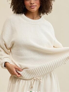 Aerie Oversized Crewneck Knit in Cream